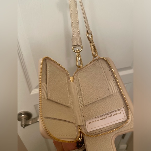 iPhone Pro case and wallet - Picture 2 of 5